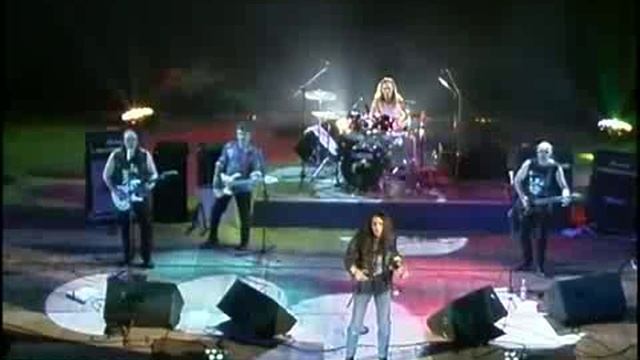 А.Монин, рок-группа "Круиз", концерт в ДК "АЗЛК" - "Терминатор", 2002г. смотреть онлайн