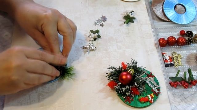 Мастер-Класс новогодние магниты на холодильник. Делаем своими руками. смотреть онлайн