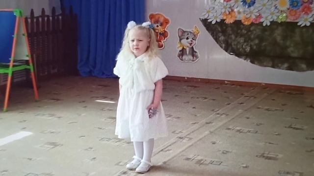 Раз снежинка два снежинка смотреть онлайн