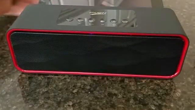 DY22 Portable Wireless Bluetooth Speaker FM Radio смотреть онлайн