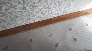 Ламинат своими руками  .  Эффективная укладка ламината на теплый пол с водяными трубами в коттедже.