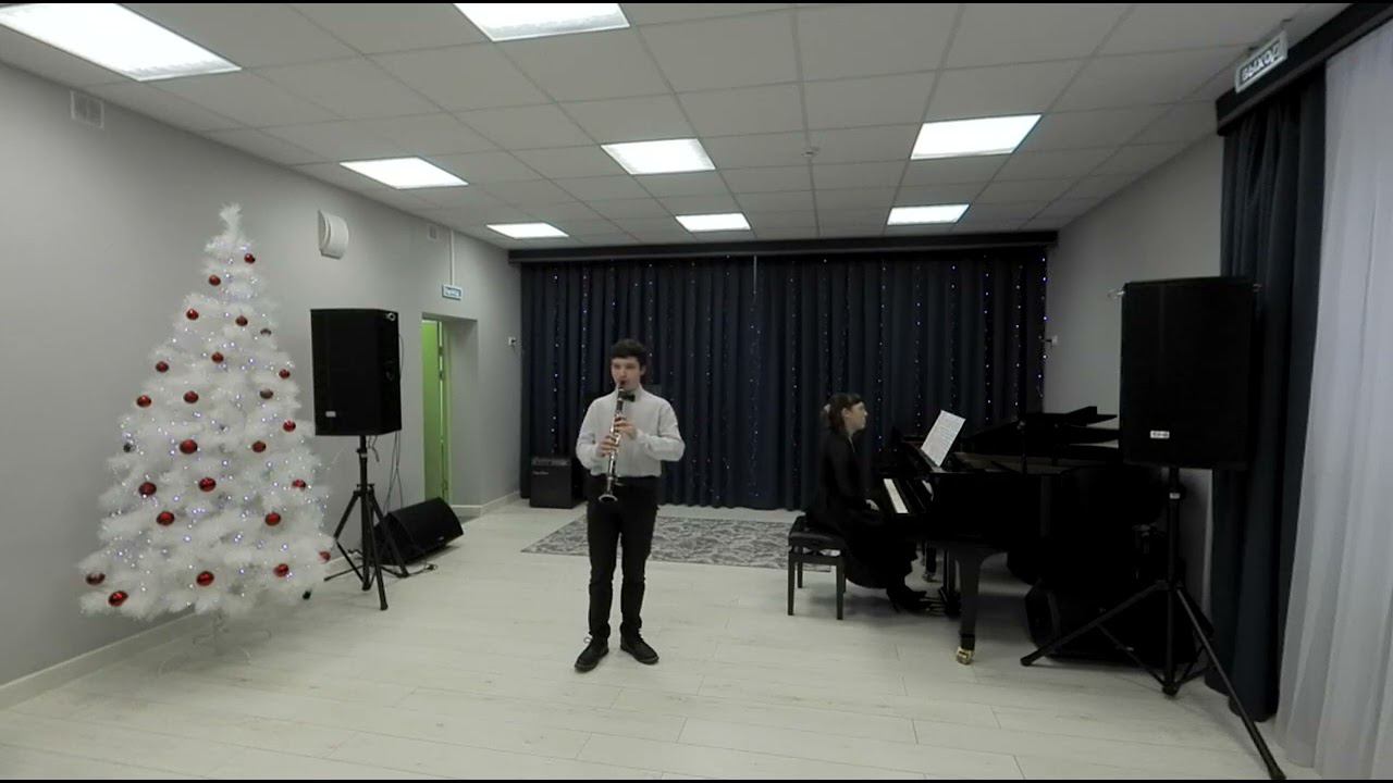 Ж. Бара "Пьеса в соль миноре" смотреть онлайн