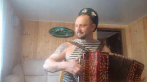 Я зеленую фуражку Сберегу.«песниподгармонь«гармоньиграй#