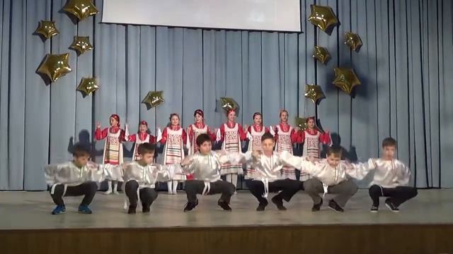 8 марта "У реченьки " смотреть онлайн