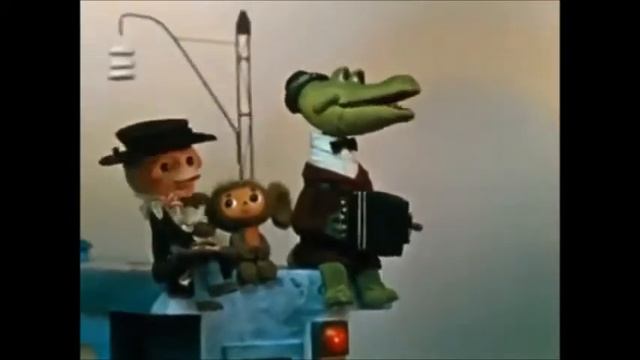 ДИКИЕ ГИТАРЫ - репетируем песню "Голубой вагон" смотреть онлайн