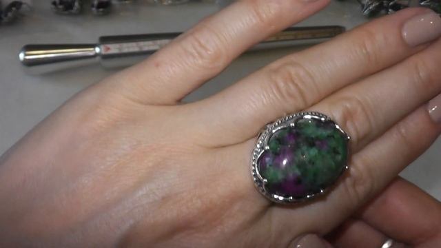 КОМПЛЕКТЫ С ЦОИЗИТОМ В МЕЛЬХИОРЕ ( ЗАВОДСКИЕ ) смотреть онлайн