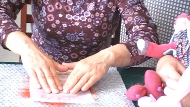 мамина школа: делаем башмачки для Тильды - зайчика