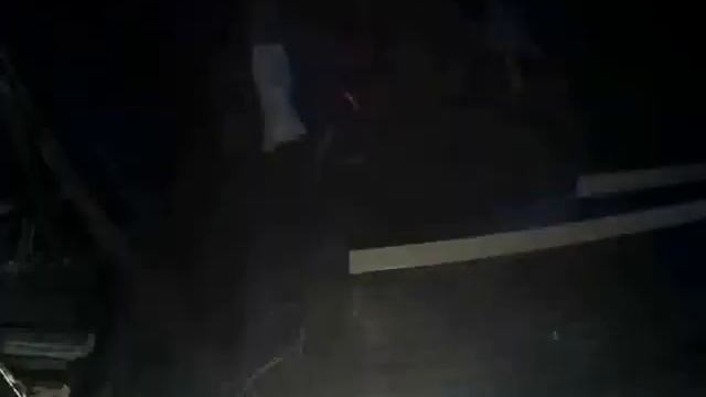 Дом из говна и палок. Как ходить по ондулину? смотреть онлайн