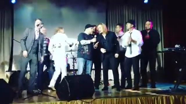 Кельми Крис с артистами -Замыкая круг смотреть онлайн