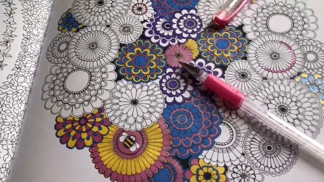 Процесс раскрашивания | раскрашиваем гелевыми ручками смотреть онлайн