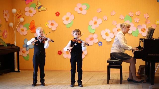 Иванов Филипп, 7 лет, Спирков Даниил, 8 лет. МБУДО "Шекснинская детская школа искусств" смотреть онлайн
