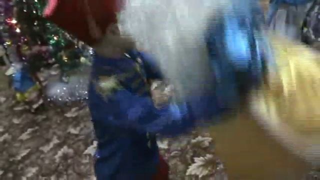 Танец Гусара и Куколки!!! смотреть онлайн