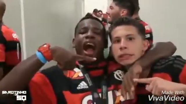 Garotada do mengão dançando смотреть онлайн