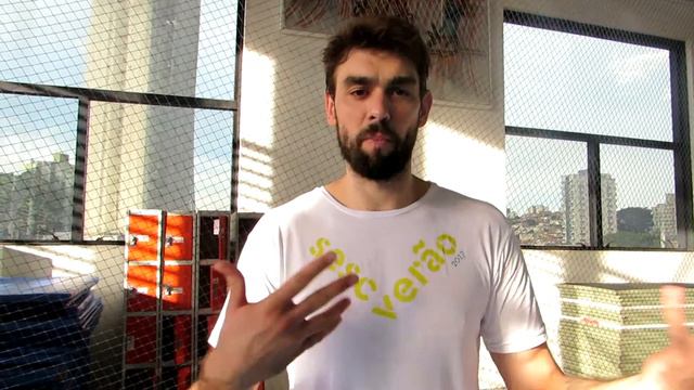 Sesc Verão 2017 - Data:11/02/2017 - Mensagem de Lucas Saatkamp (Lucão) (Voley) para o Jornal 1 смотреть онлайн