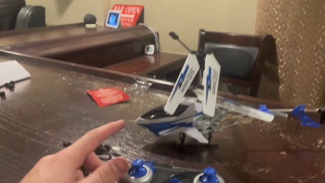 HUGE RC HELI From WALMART! -Sky Rover King Review смотреть онлайн