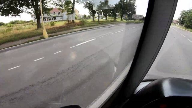 Особенности выходного дня водителя автобуса. All sub смотреть онлайн