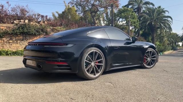 JE SUIS FOU AMOUREUX DE LA NOUVELLE PORSCHE 992 CARRERA 4S ! ?? смотреть онлайн
