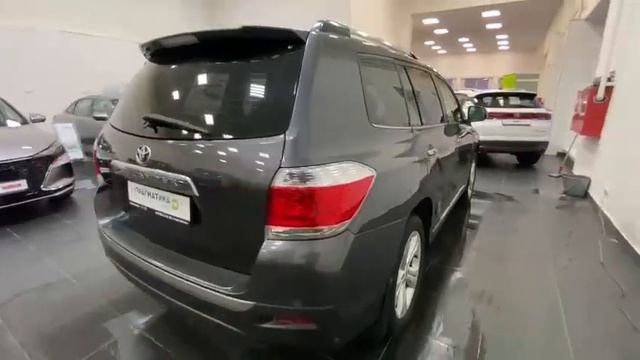 Toyota Highlander '2011 смотреть онлайн