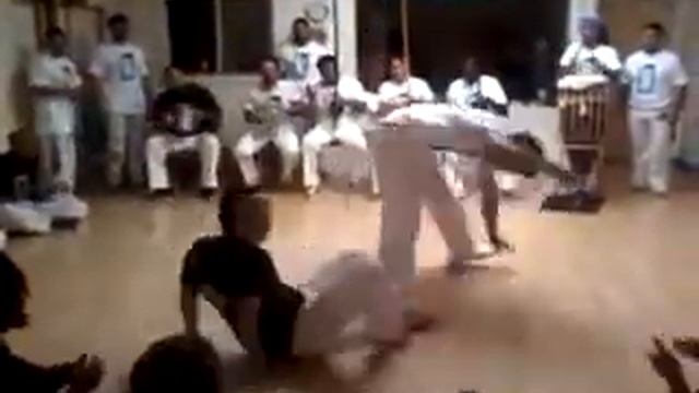 Capoeira first fall смотреть онлайн