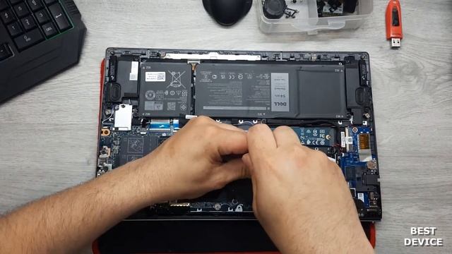 Как разобрать Dell Vostro 5510, обслуживание чистка от пыли и замена термопасты, апгрейд. смотреть онлайн