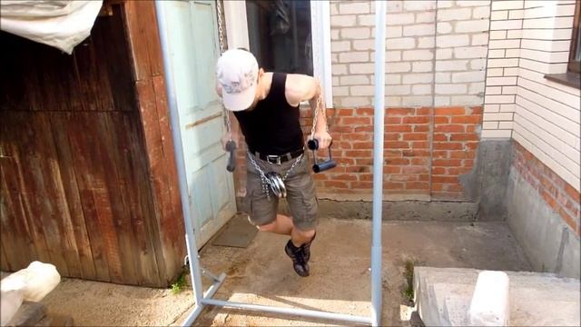 Двойной бульдог. Отжимания на "кольцах". смотреть онлайн