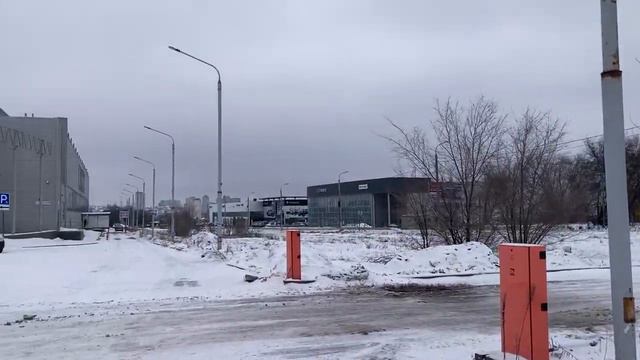 Тут ни одного жилого здания нет смотреть онлайн