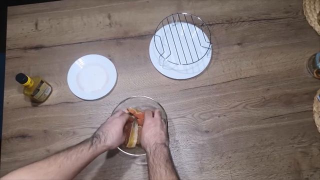 Обзор микроволновой печи MAUNFELD MBMO.20.2PGB смотреть онлайн