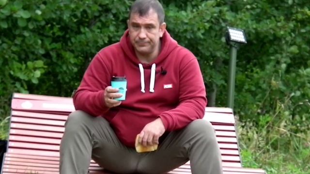 Горкинско-ометьевский лес. Обзор Кофейни Divan Coffee. Итальянская булочка. смотреть онлайн