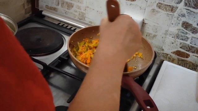 ОЧЕНЬ ВКУСНЫЕ ЩИ С КВАШЕННОЙ КАПУСТКОЙ смотреть онлайн