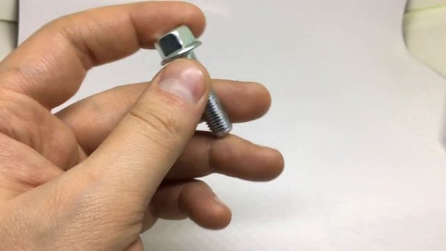 Болт крепления суппорта M10 x 35 x 1.25 смотреть онлайн