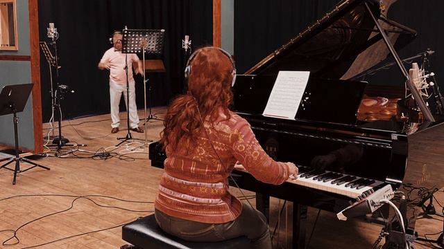 Sami Saari ja Tessa Virta Orkesteri -Joululaulu смотреть онлайн