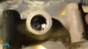 Главный тормозной цилиндр Москвич 2141