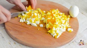 Салат из редиски с яйцом