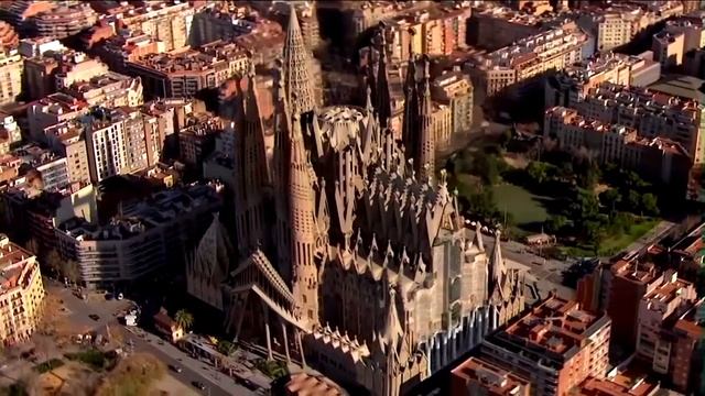 Completing La Sagrada Familia, a talk by Tristram Carfrae смотреть онлайн