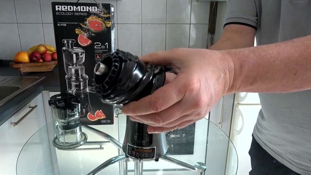 Соковыжималка шнековая Redmond RJ-912S Сборка Auger juicer Assembly जूसर ジューサー 榨汁機 عصارة Entsafter смотреть онлайн