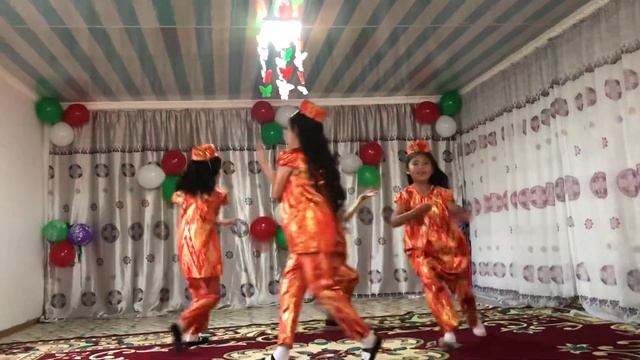 Узбекский танец группа DIdance Нарын село Баетов смотреть онлайн