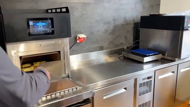 LAINOX EN ORACLE / AVIKO GRIP’N DIP U-FRIES Spot смотреть онлайн