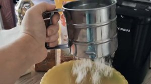 Хлебопечь Hyundai HYBM-P0513