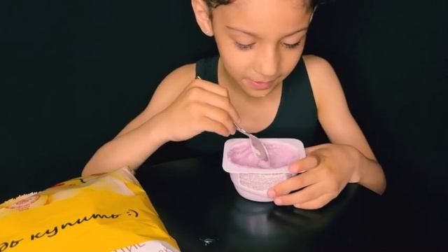 ASMR / YOGURT AND CORN STICKS ?