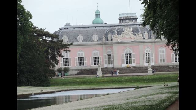 #92 Düsseldorf, Schloss Benrath - Germany ?? смотреть онлайн
