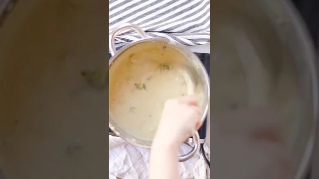 Broccoli Cheddar Soup смотреть онлайн