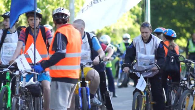06.05.2015 ДК СевГОКа, праздничный пробег вокруг микрорайона Даманский смотреть онлайн