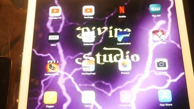 iPad Pro 12.9 2017 one year later смотреть онлайн