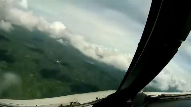 Airbus A320 Landing ILS RW36 Sam Ratulangi Manado