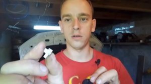 Рено Сандеро 2. Ремонт моторчика стеклоочистителя..mp4