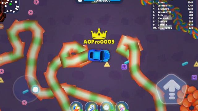 играю в слизарио( Теперь snake.io слизарио и другие игры про змей будут выходить чаще). смотреть онлайн