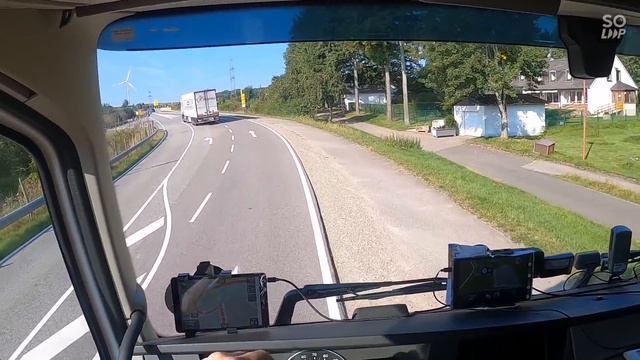 Что говорят по рации в Европе? Заблудился в Германии смотреть онлайн