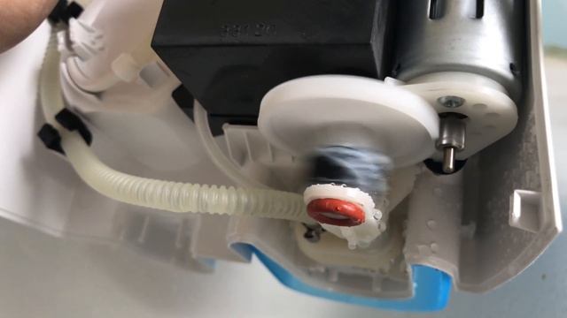 irrigator Oral-B MD 20 Professional Care OxyJet - broken смотреть онлайн