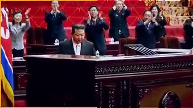 Когда я прихожу, прошу меня так же встречать... Как Ким Чен ЫнА благодарный народ. смотреть онлайн