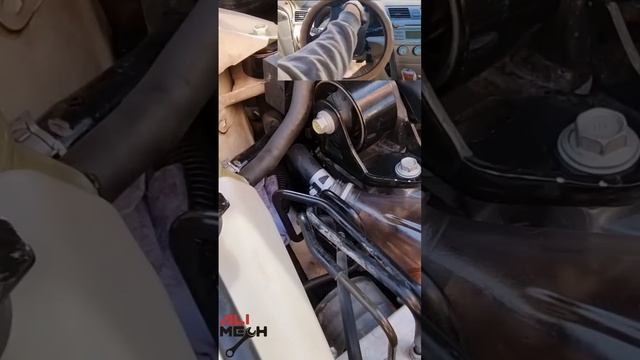 Power steering fluid flush, without pump in less than 10 minutes/Power steering fluid change #short смотреть онлайн